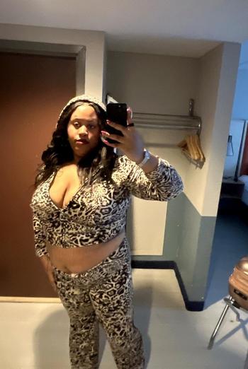 Velvet , 24  female escort, South Jersey