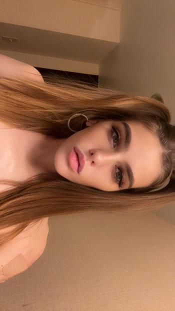 ROSAh BEllAh, 30  female escort, South Jersey